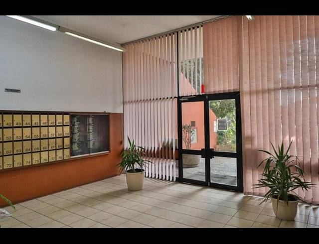 1 BEDROOM APARTMENT FOR SALE IN KENSINGTON